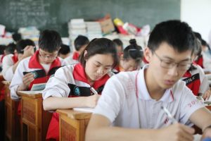 上海市高中升学率排名,以高考成绩为依据,家长认可度高