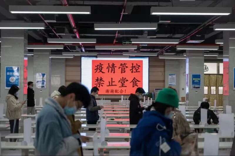 疫情期间禁止堂食 西北大学“花式带饭”点亮食堂