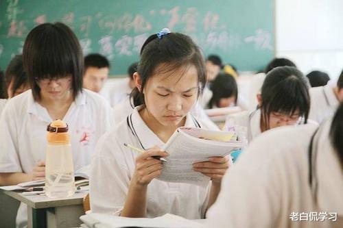 当代女大学生“怀孕率”猛增, 是渣男太多? 还是另有其因?