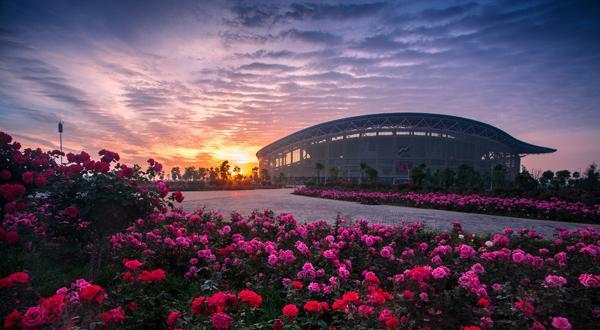 河南将新增了一所高水平的大学, 投资将近20亿, 坐落于南阳市