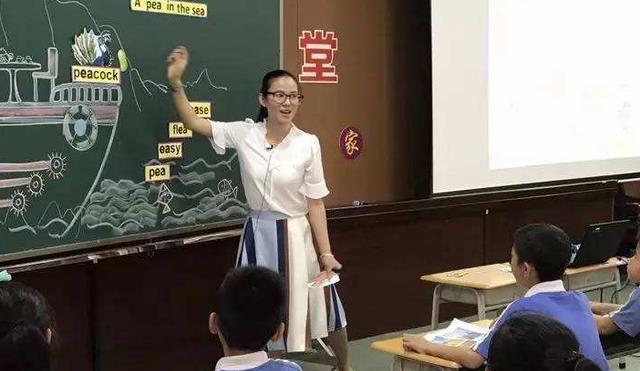 家长受教师委托买土鸡, 因反悔不要打教师! 网友评论心寒