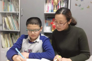 北京一家长为孩子制定寒假计划, 老师表示认可, 评论区却两极分化