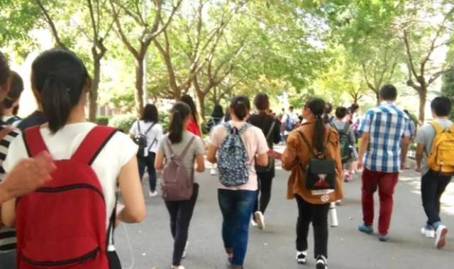 双一流大学受喜爱, 竟是因食堂太有魅力, 原来这是“干饭人天堂”