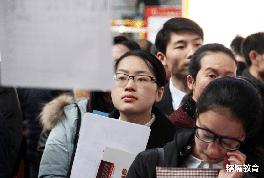 中铁五局春招开始, 应届生也有机会, 大学生要提升个人能力