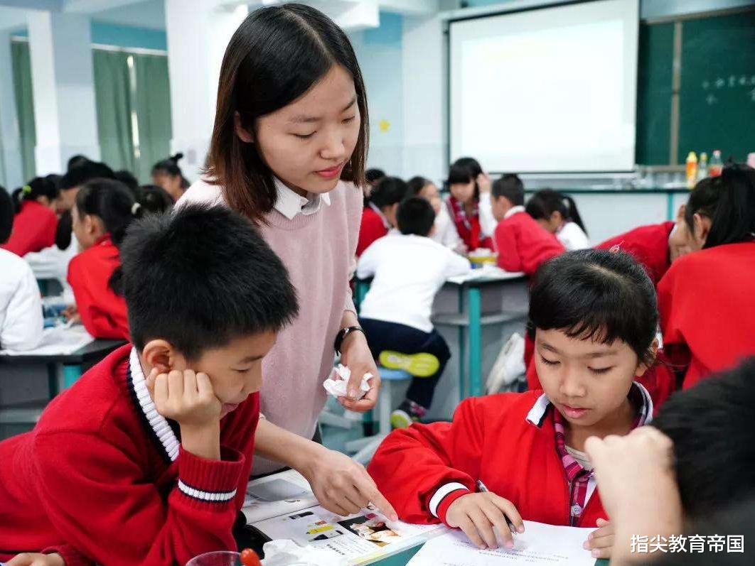 各地小学数学考试出现说理题, 孩子们不知所措, 老师却直叫好题