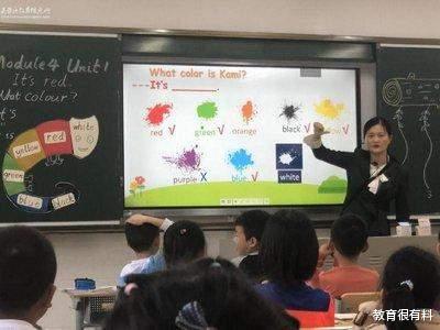 六年级小学生, 英语词汇量8000左右, 未来想做一名外交官