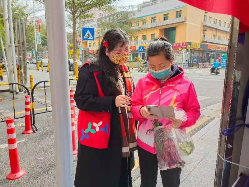 “我感到荣幸也收获很多! ”光明教师春节为疫情防控出力