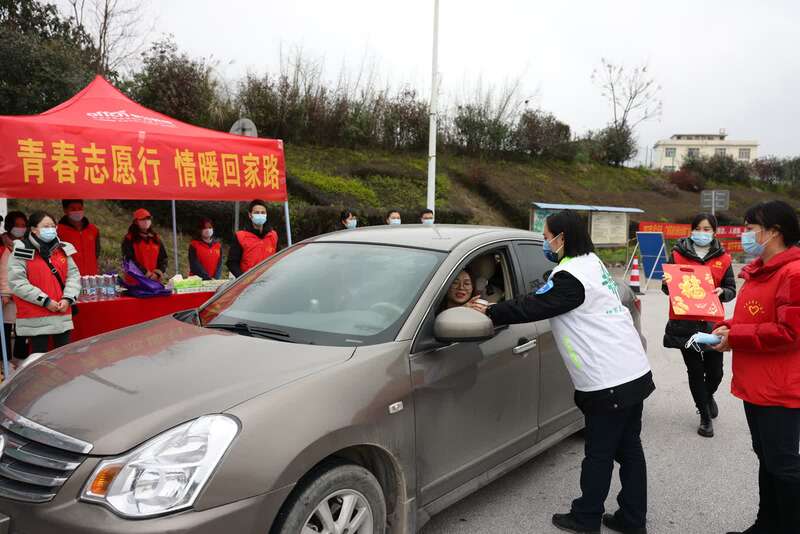 广西平乐：返乡大学生开展寒假系列志愿服务