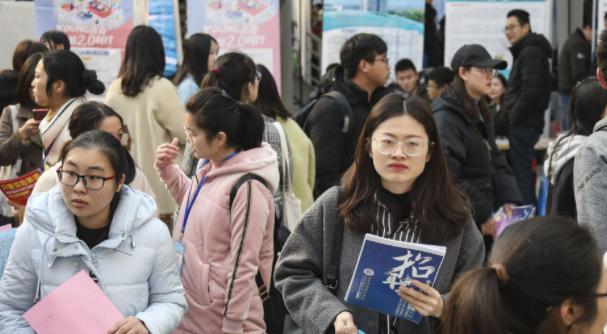 继事业单位后, 又一“铁饭碗”要被打破? 或有700万人要“中招”