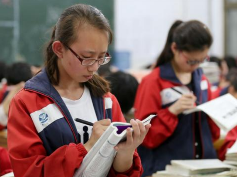 升入高三才恍然大悟, 真正能在
考得好的, 往往是会学习的学生