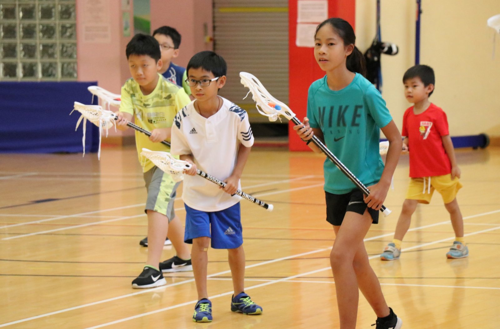 疫苗通｜教育局：24日起中小学及幼稚园须打针才可进入