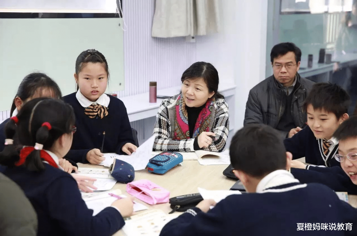 教培机构“倒下”后, 那些老师该何去何从? 有望重新回到公立学校