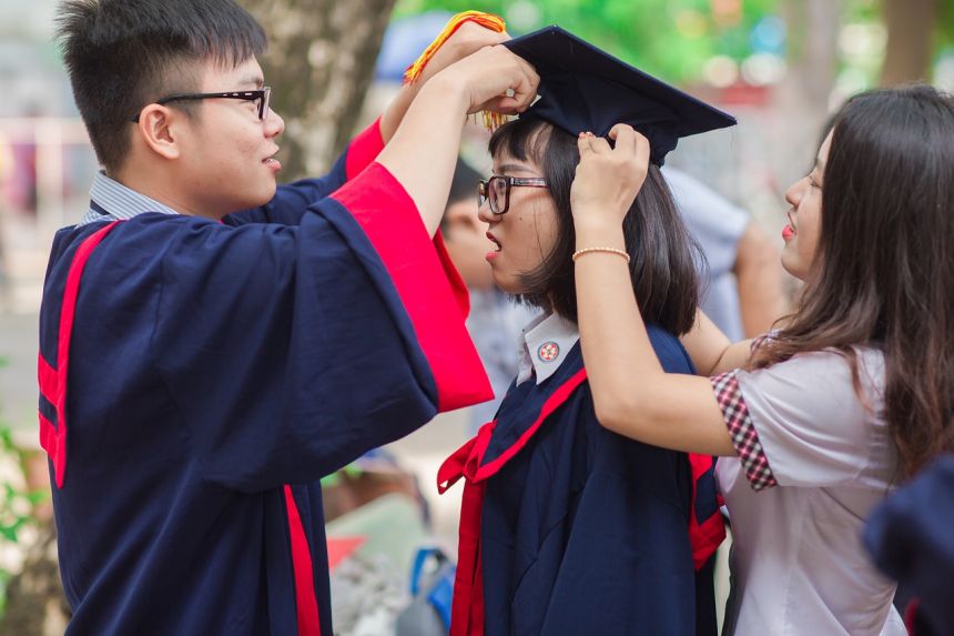 既然大学日语四级那么简单, 能否代替英语四级, 拯救英语偏科呢?