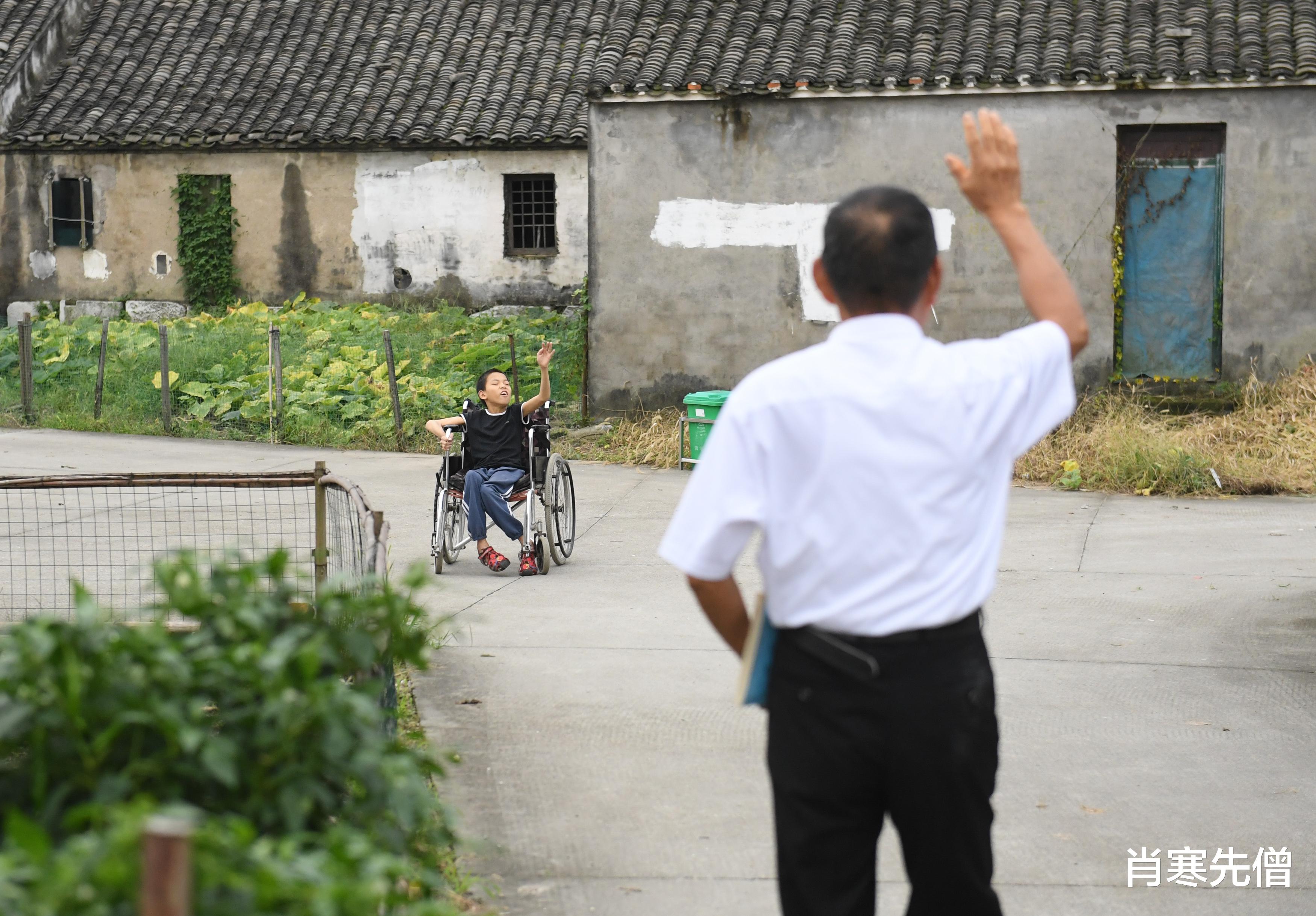 我, 当了30年教师, 儿子结婚买房靠学生众筹, 生而为人, 教书育人