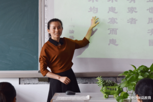 体制内教师将要降薪? 深圳已经开始实行, 部分教师年薪下降10万