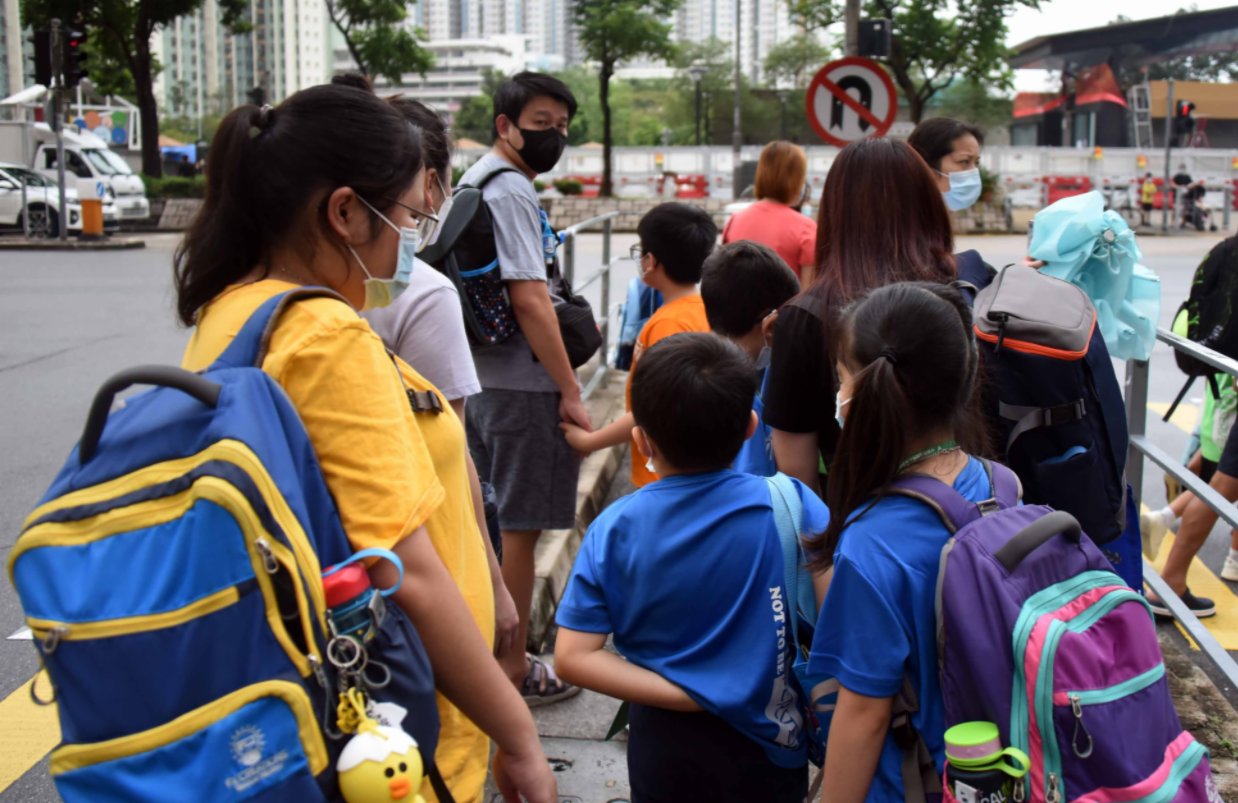 教育局：学校须每朝10时前呈报师生快测结果