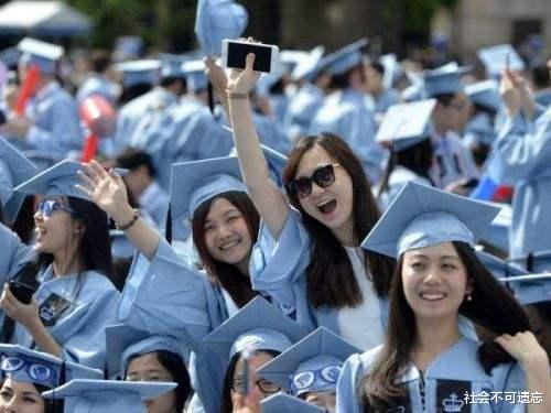 “辱华之人, 不用也罢”, 称美国空气香的女孩回国后, 无单位录用