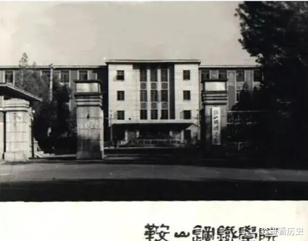 鞍山地区的知名大学——“省重点”辽宁科技大学