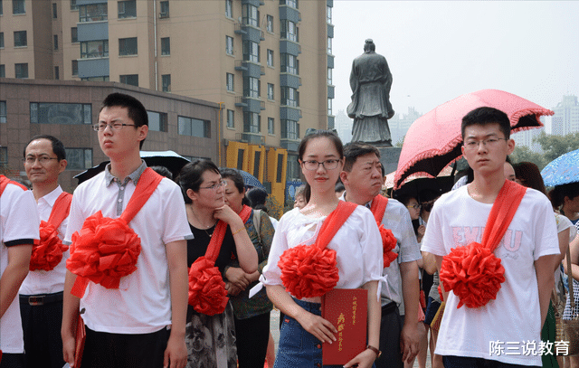 厉害了, 上海市118名学生被保送上名校, 都出自于这两所中学