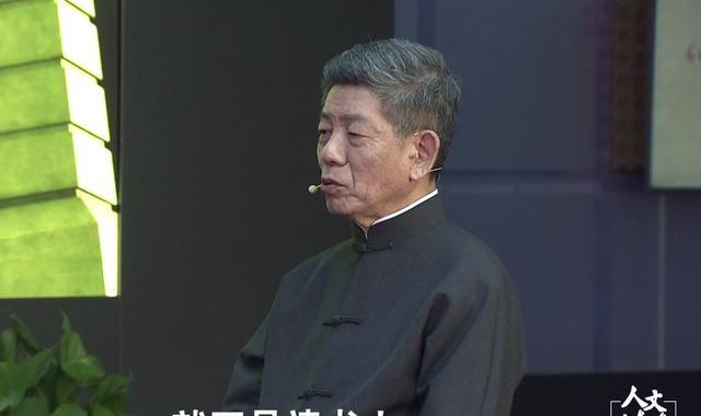 从中专学生, 到清华教授, “杠精大王”的逆袭人生充满争议