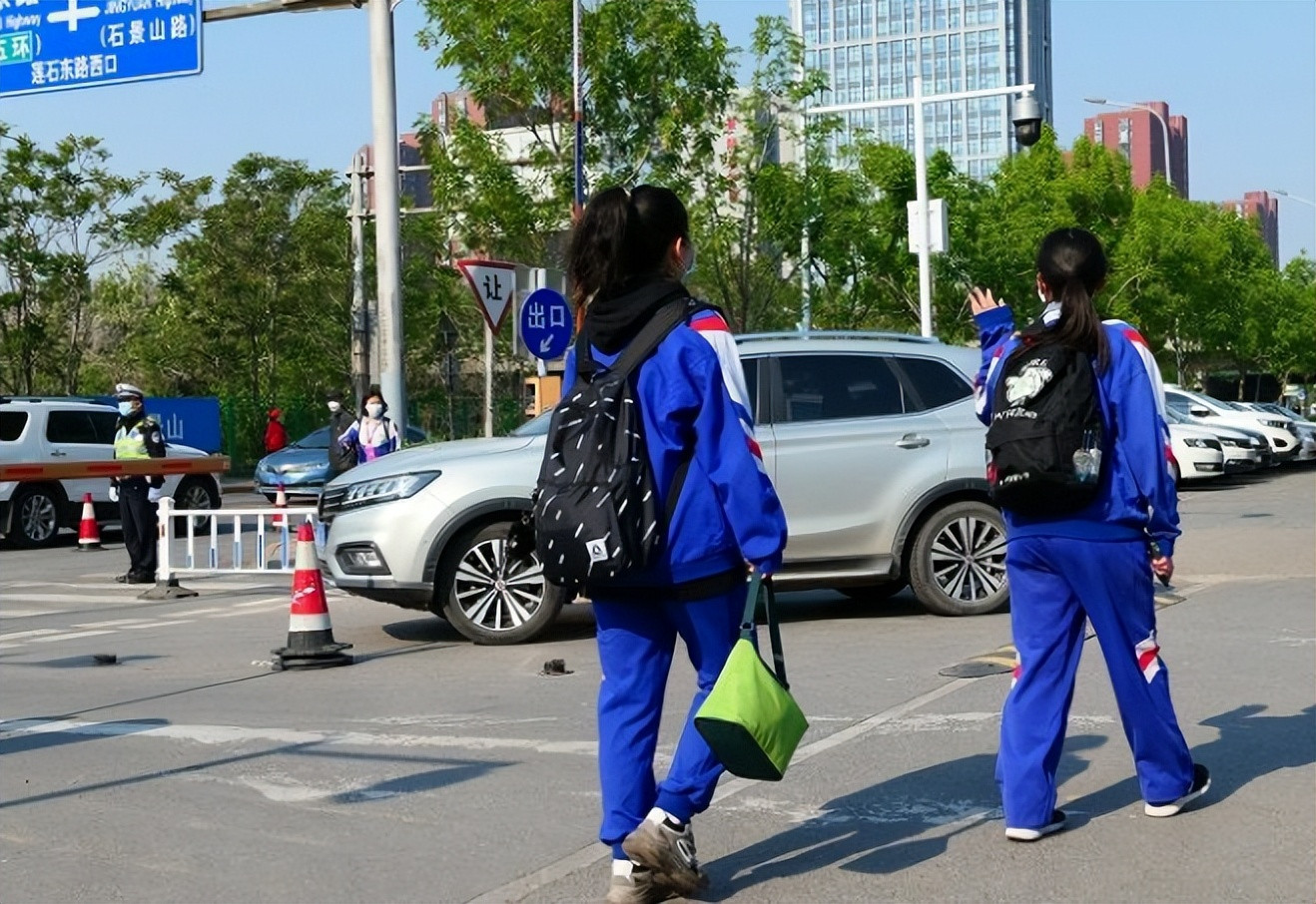 2022秋季开学将调整到校时间, 严格执行“睡眠令”, 家长早做打算