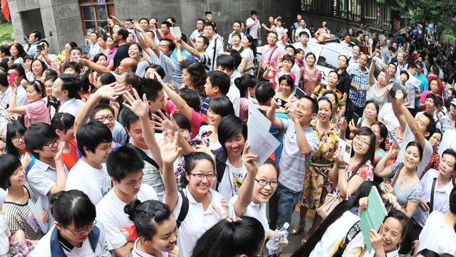 昆明理工大学布局嵩明县, 当地考生: 幸福来得太突然了!