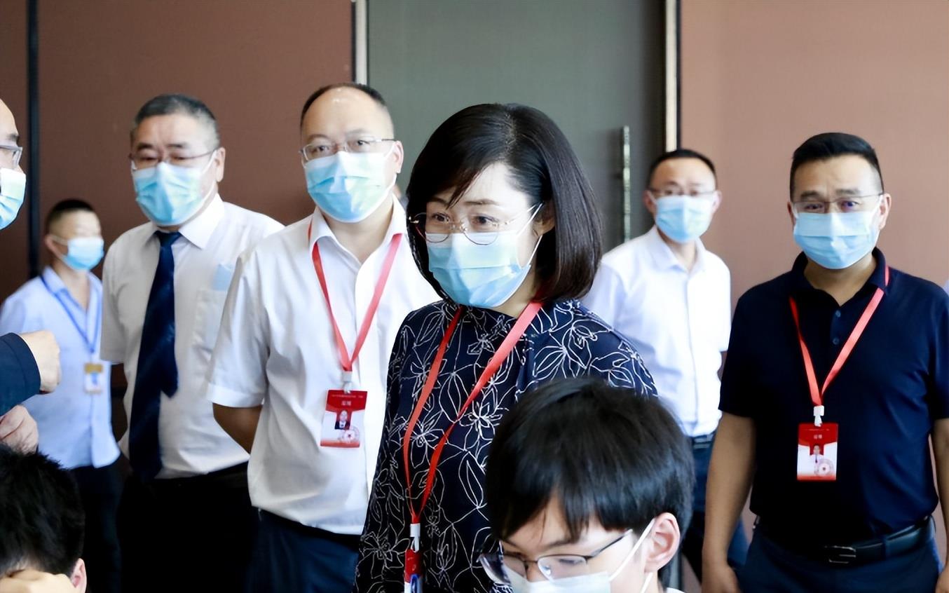 已找到高考前失联的女孩, 但却“为时已晚”, 生前视频流出