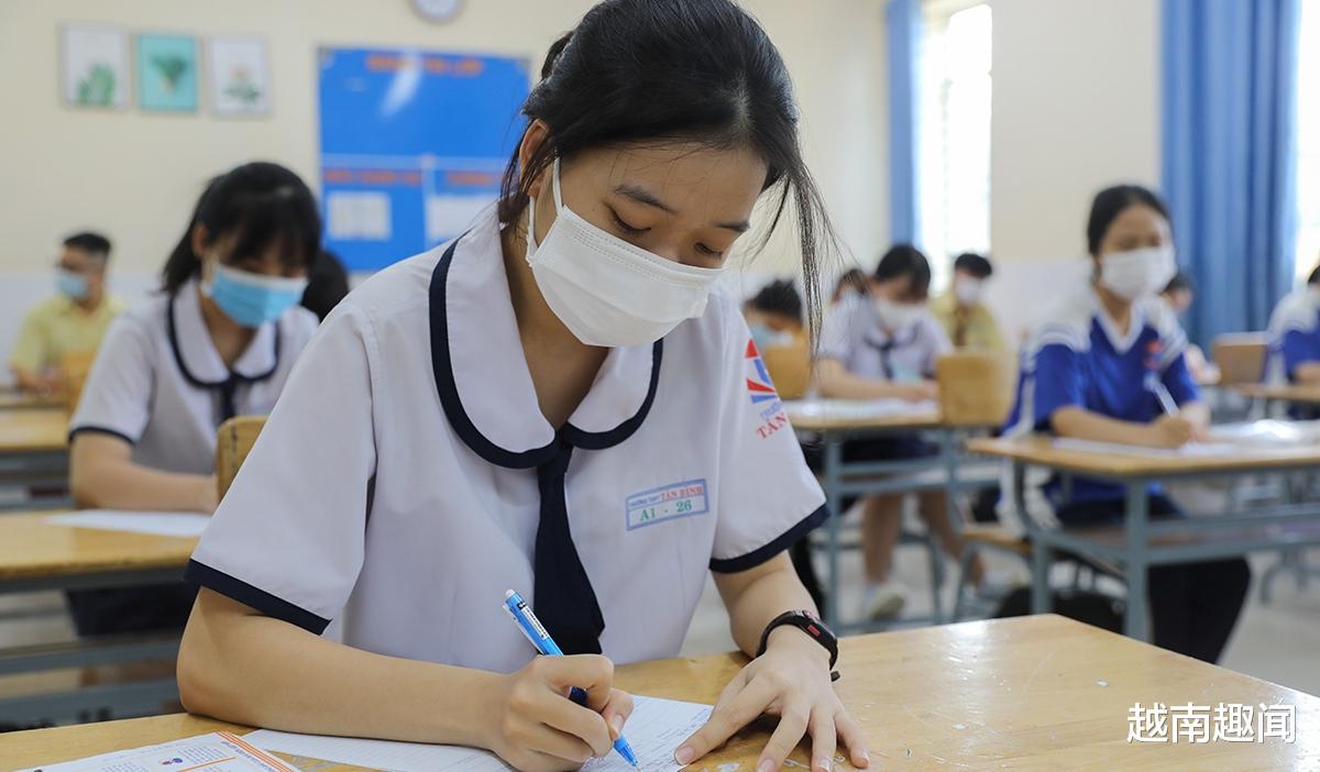 疫情后的越南高考是什么样子, 快来看。