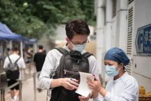 上海再次传来坏消息, 新增39名无症状感染、30风险区, 家长: 难受