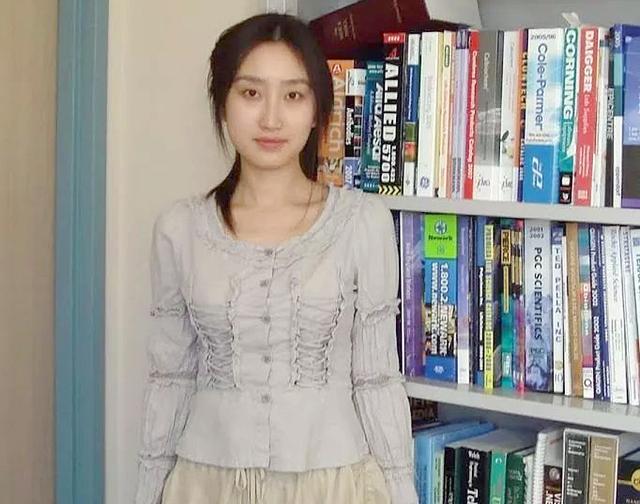 职场蜕变之路: 上海交大女博士用四次婚姻, 跻身成学术界“妲己”