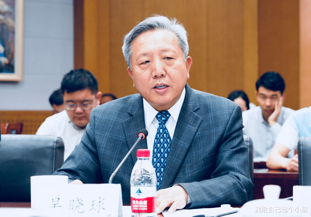 人大退休校长吴晓球: 应该鼓励年轻人创业, 而不是考编制