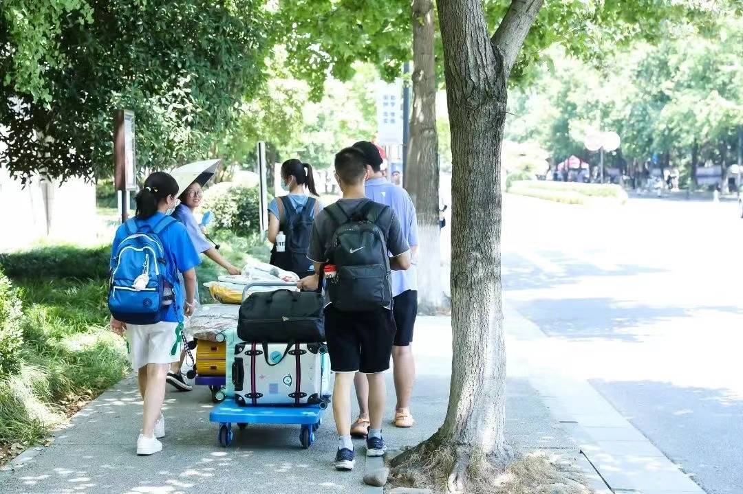 一班31名同学考入浙大 教育专家: 与高校招生计划有关