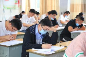 贵州827联考进面分预测, 毕业和兴义两地, 哪个更难考?