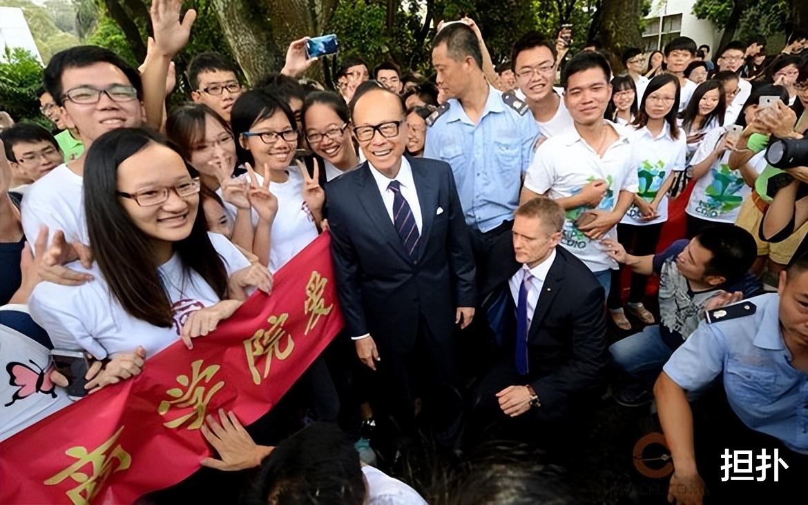 李嘉诚捐百亿建汕头大学, 为何不叫李嘉诚大学? 他在内地从不冠名