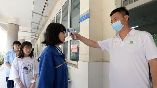 陕西疫情再度反扑, 新增7高风险、17中风险地区, 家长心情复杂