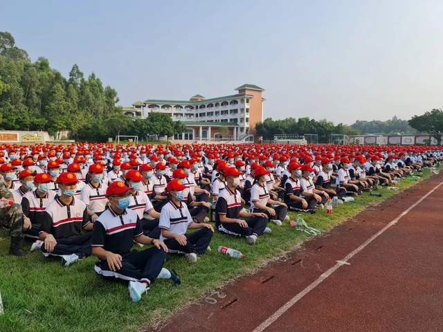 今朝唯我少年郎, 敢问天地试锋芒-象贤中学高一级新生军训动员大会