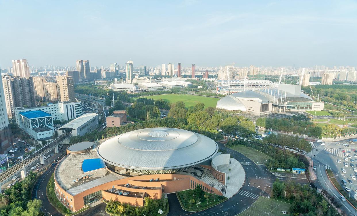 东北师范大学研究生现工作为编制内教师, 想跳槽去南方工作, 值吗