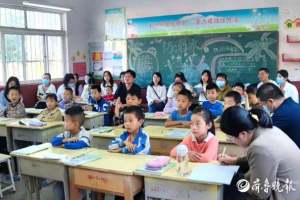梁水镇镇中心学校“数学大教研活动”在张樊小学举行