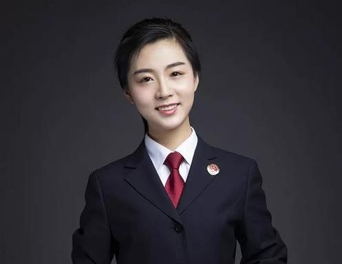 父母有“污点”、女儿公务员政审不合格, 小题大做? 政审不能将就