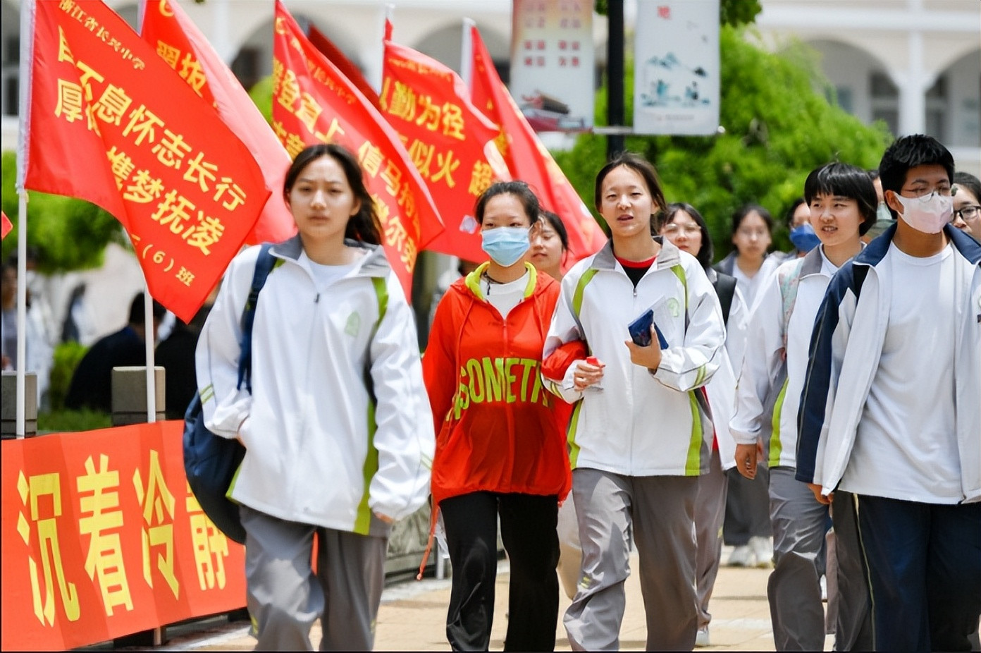 多地教育部门发布消息, 将对高考做进一步调整, 家长看完坐不住了