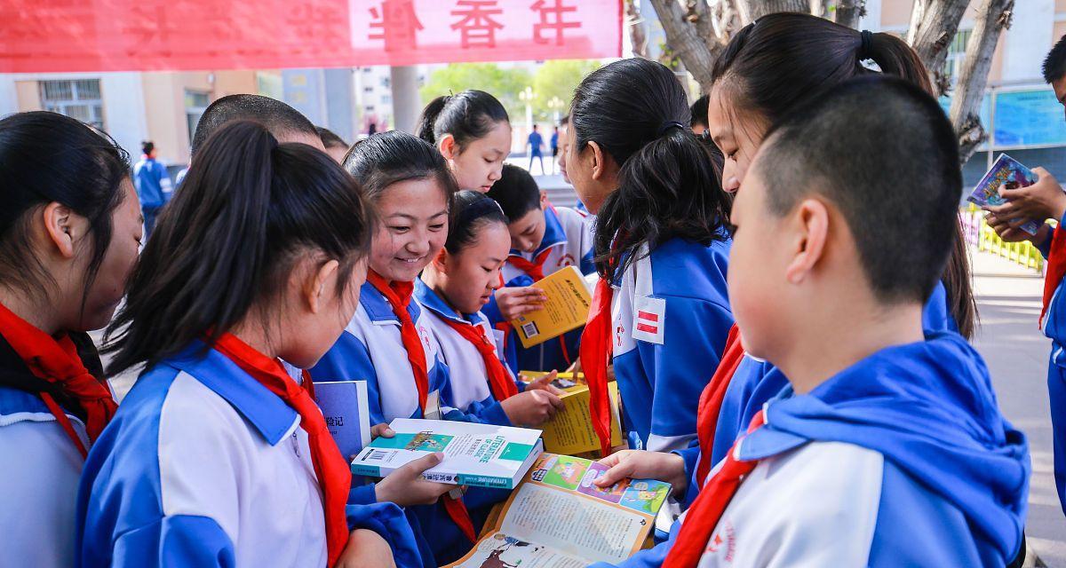 河南一地发布通知, 各中小学校恢复线下教学, 家长拍手叫好