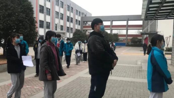 山东一地按下“暂停键”, 各学校发布停课通知, 学生: 又能休息了