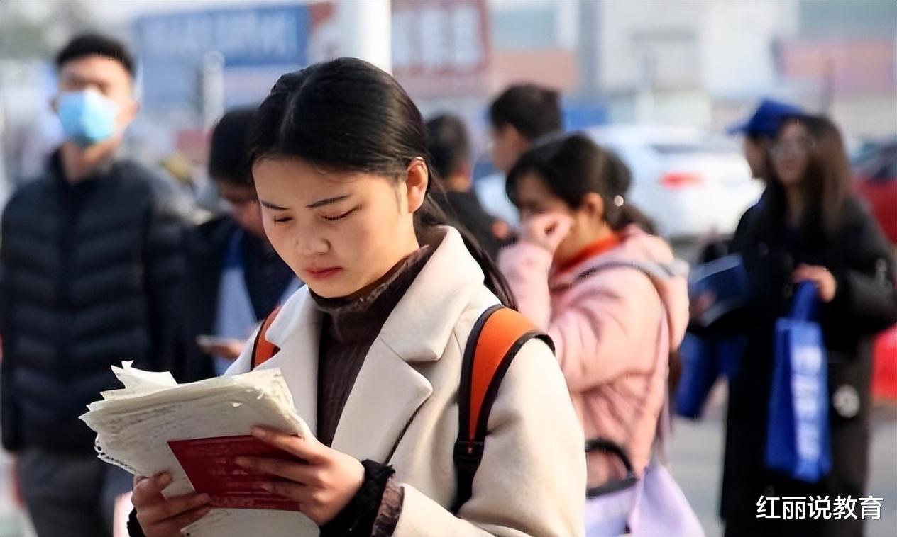 河南省又新增一所211大学, 看到这所学校的名字, 学生却高兴不起来