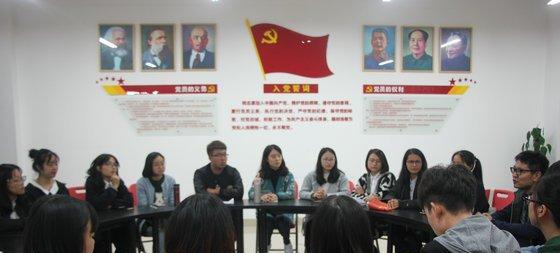 大学生“入党”有啥标准? 过来人道出实情, 看下你符合标准吗?