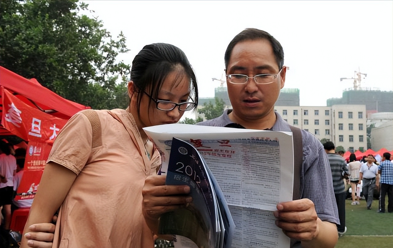 湖南五所野鸡大学被媒体曝光, 毕业证如同废纸, 考生需当心