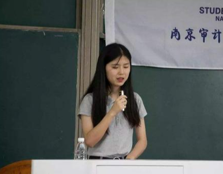 一本大学被“降级”为专科, 本校同学坐不住了, 还我辛苦考的分数