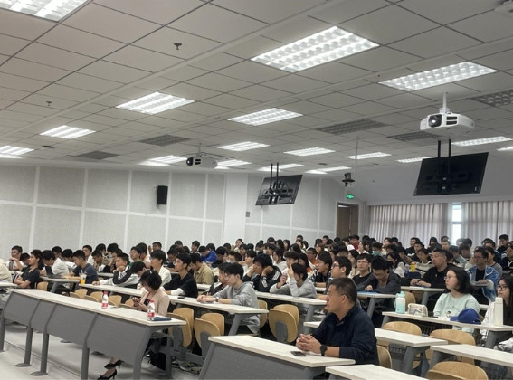 人大金仓携手北京信息科技大学培养人才