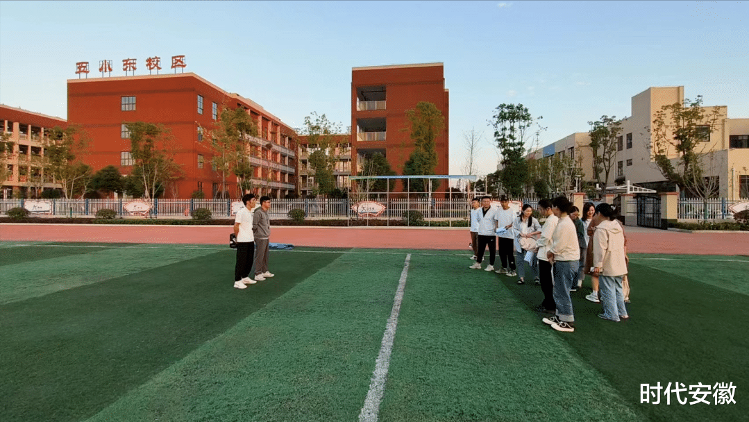 阳光体育 绽放活力——阜阳阜南县第十七小学体育教研活动