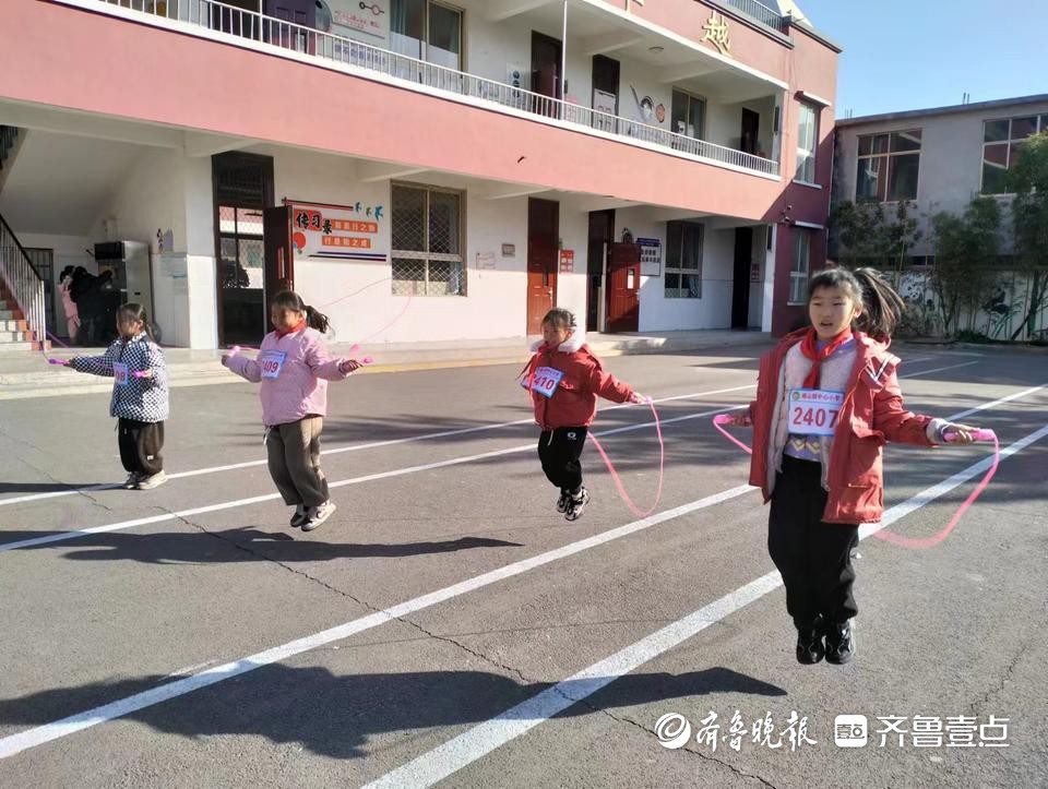 峄城区峨山镇中心小学: 我运动 我快乐 我健康