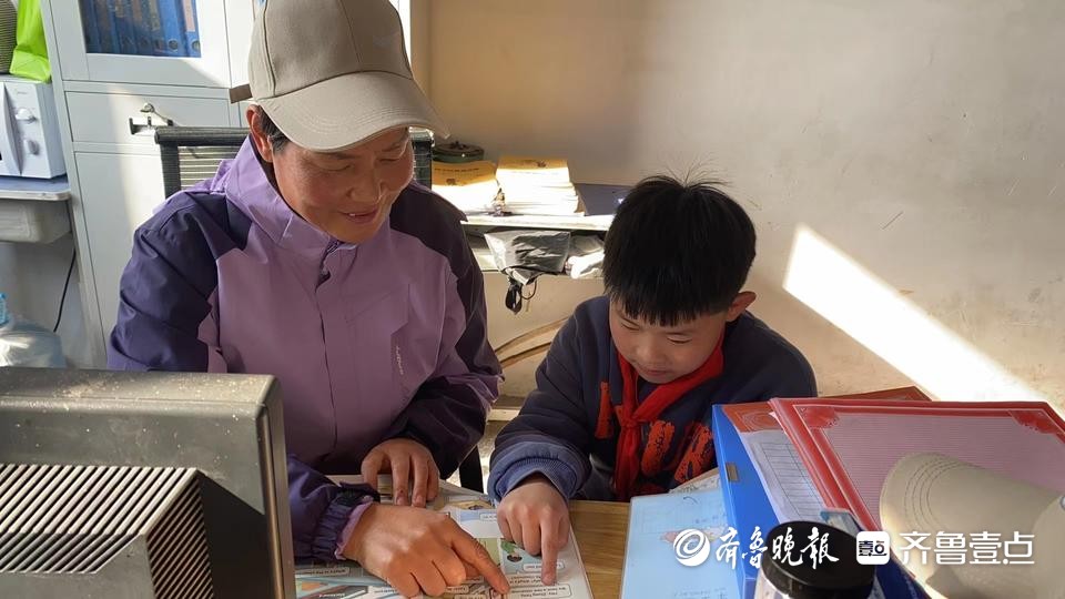 二十五年写春秋—记峄城区峨山镇姚庄小学教师徐红